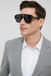Picture of Tom Ford Sunglasses _SKUfw53490497fw